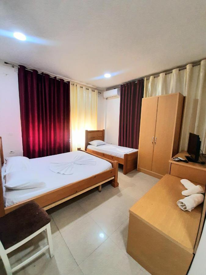 Hotel Vila Giorgio Шкодер Экстерьер фото